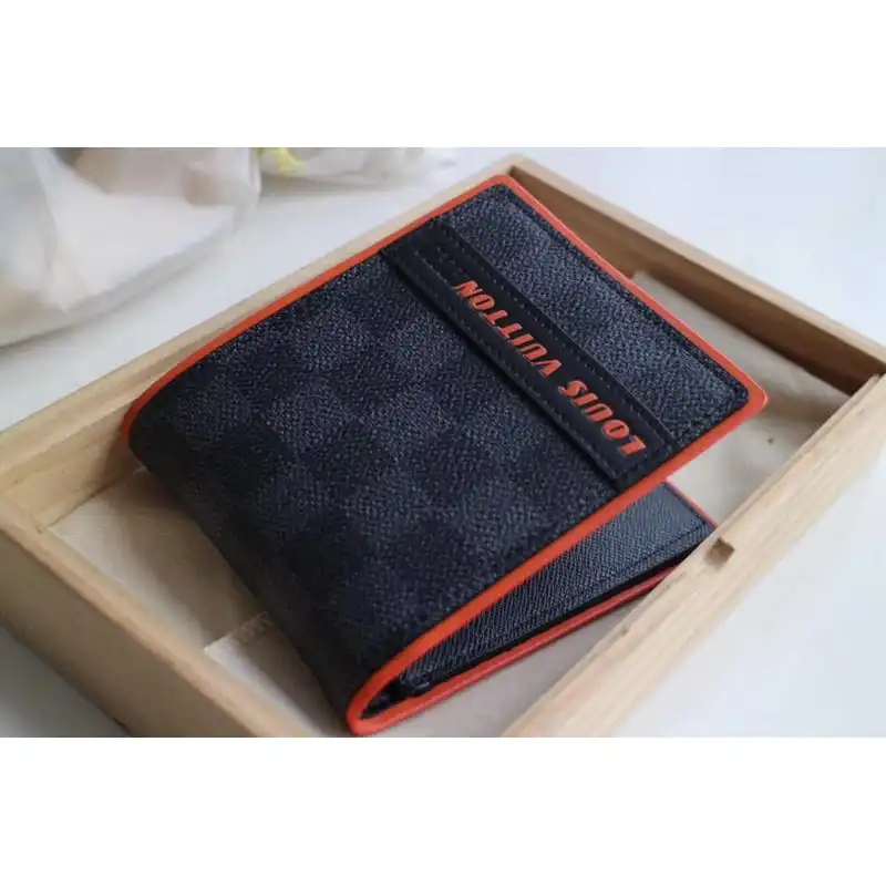 LV Bags 19T1L0306