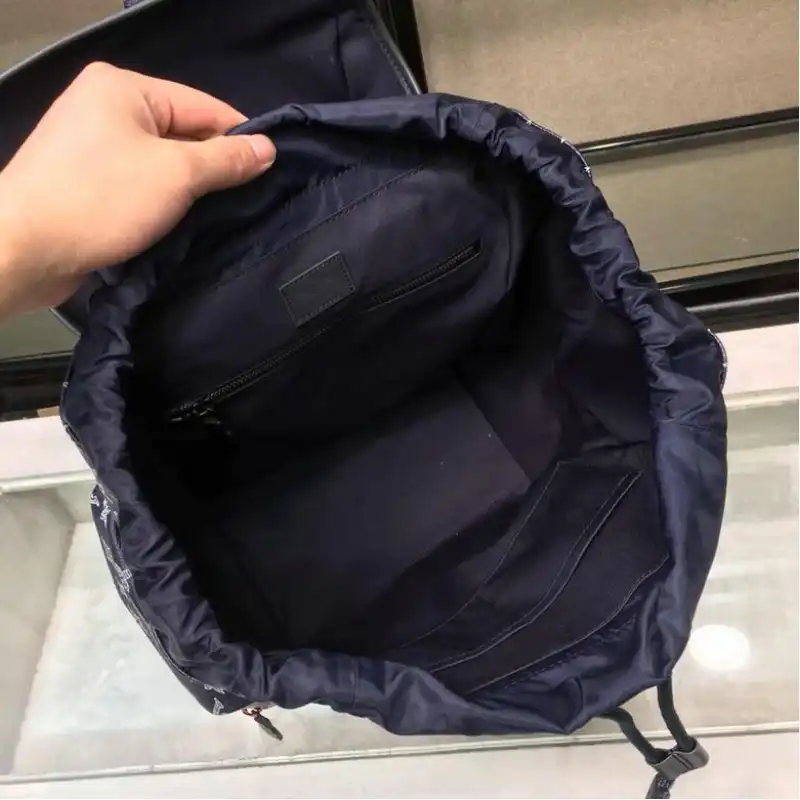 LV Bags 19T1L0353
