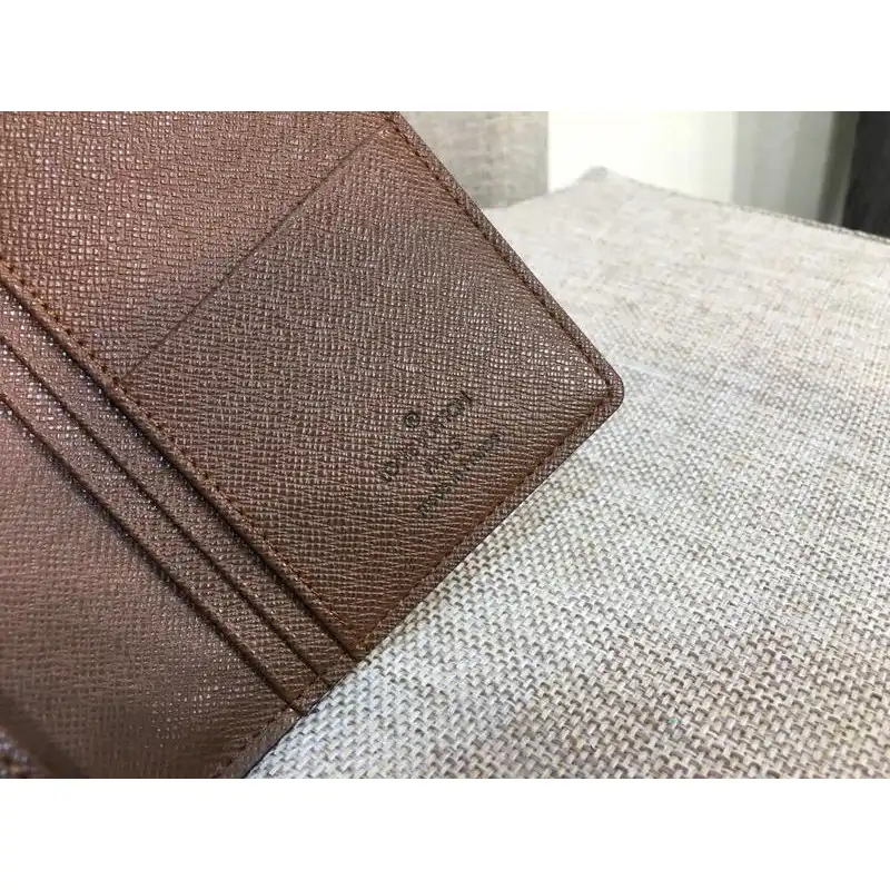 LV Bags 19T1L0621
