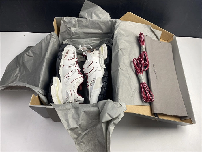 BLCG TRACK SNEAKER 542023 W3AC1 WrinkleFree 4536