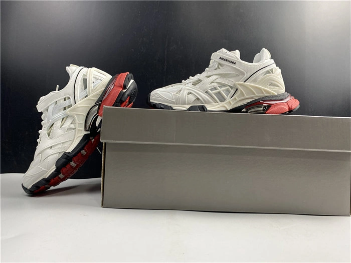 BLCG TRACK SNEAKER 568615 W2GN3 Versatile 4527