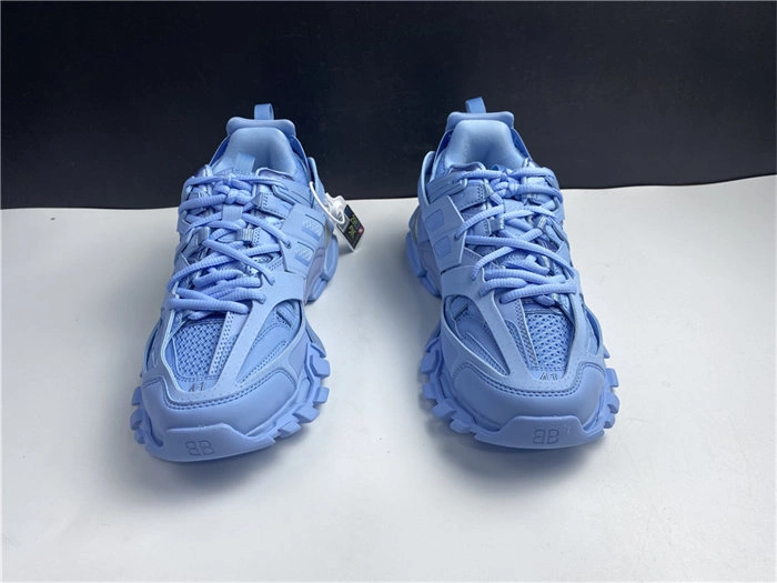 BLCG TRACK TRAINER LIGHT BLUE 542023 W2LA1 SmoothTexture 4534