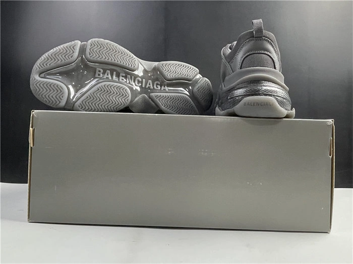 SmartChoice BLCG Triple S Clear Sole Dark Grey 541624 W2GA1 4502