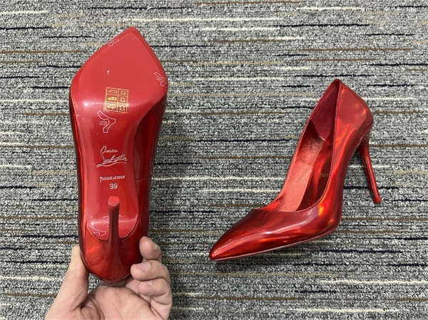 UrbanChic CL 2975