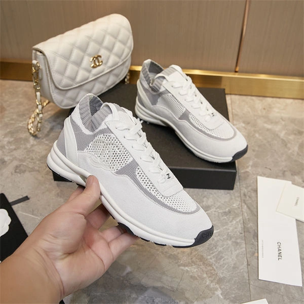 EyeCatching Chanal Sneakers 2219