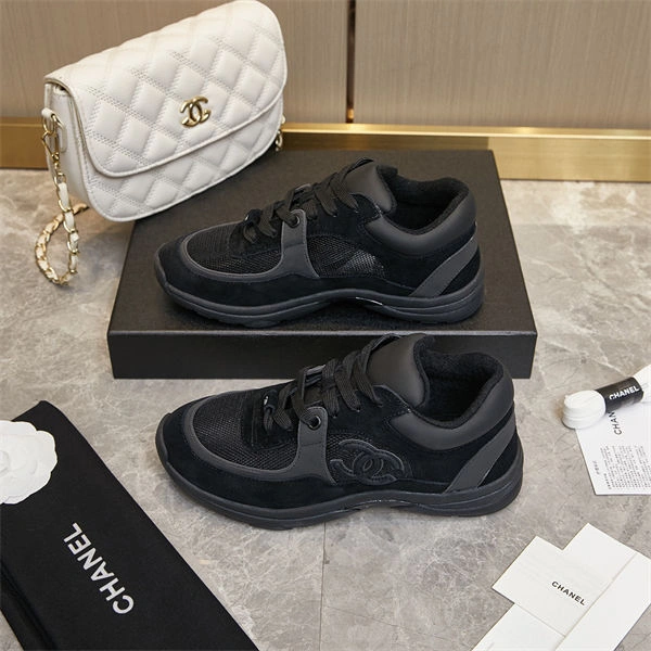 Elegant Chanal Sneakers 2234