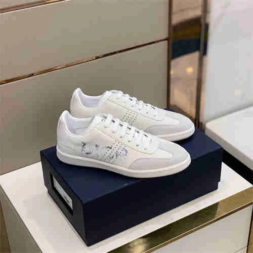 DR Sneaker Efficient 1133