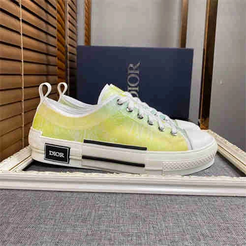 Timeless DR Sneaker 1184