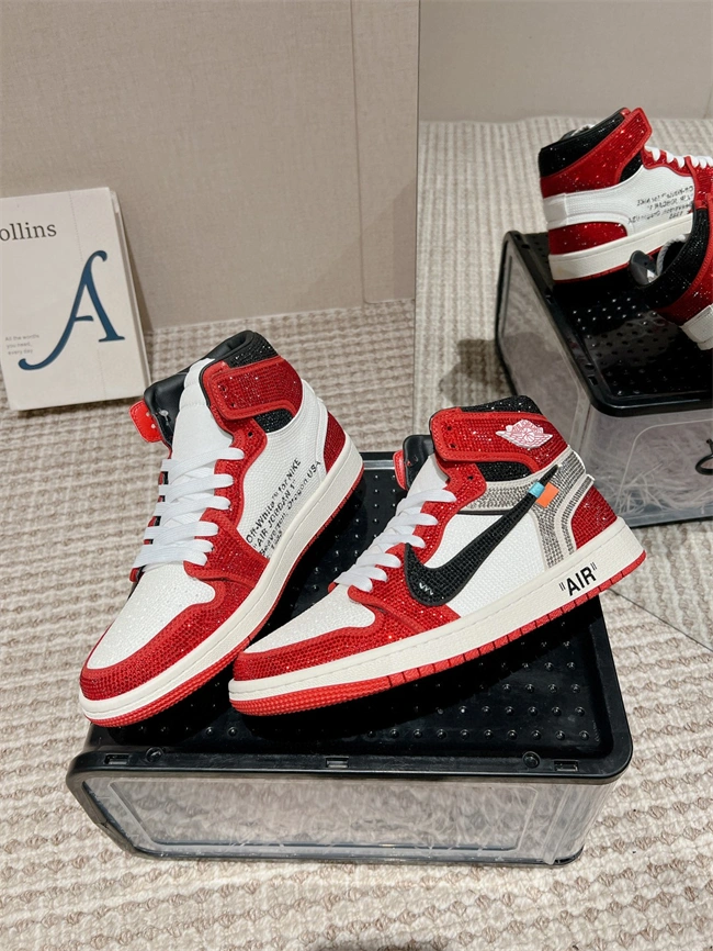 Lightweight Dior x Nike Air Jordan 3673