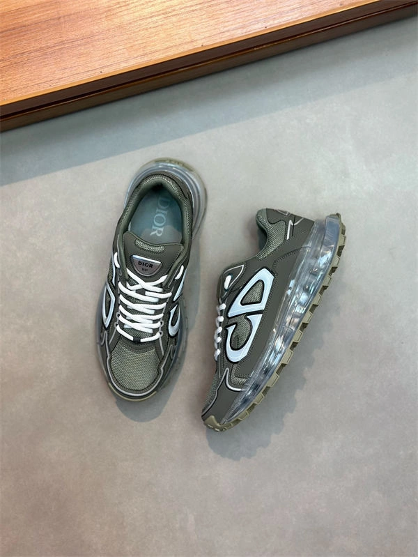 Sophisticated Dr Sneaker 1419