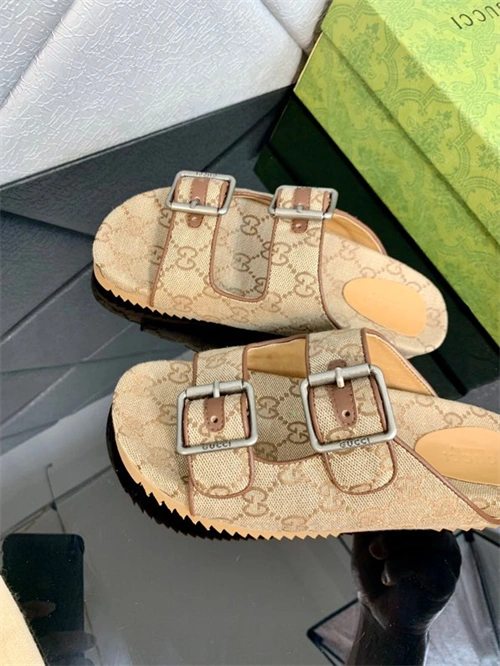 Comfortable Gocci Slipper 5738
