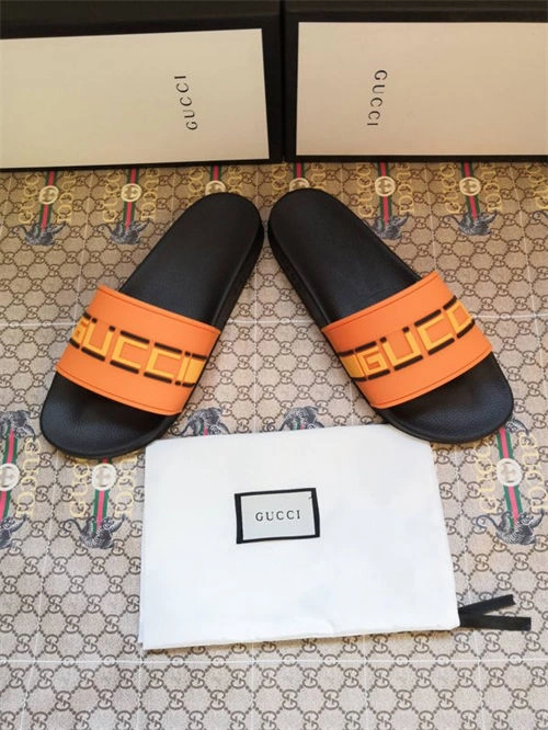 Minimalist Gocci Slipper 5730