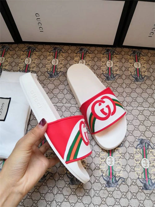 Lightweight Gocci Slipper 5720