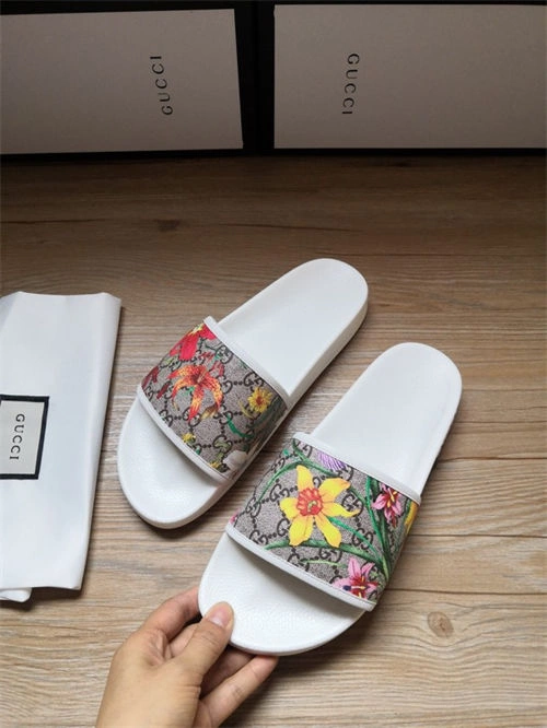 FashionForward Gocci Slipper 5719