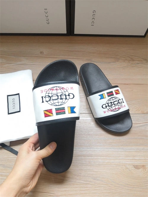 Sporty Gocci Slipper 5702