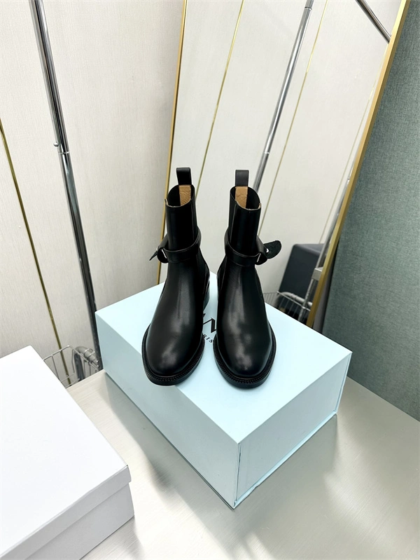 H Boot Sleek 2413