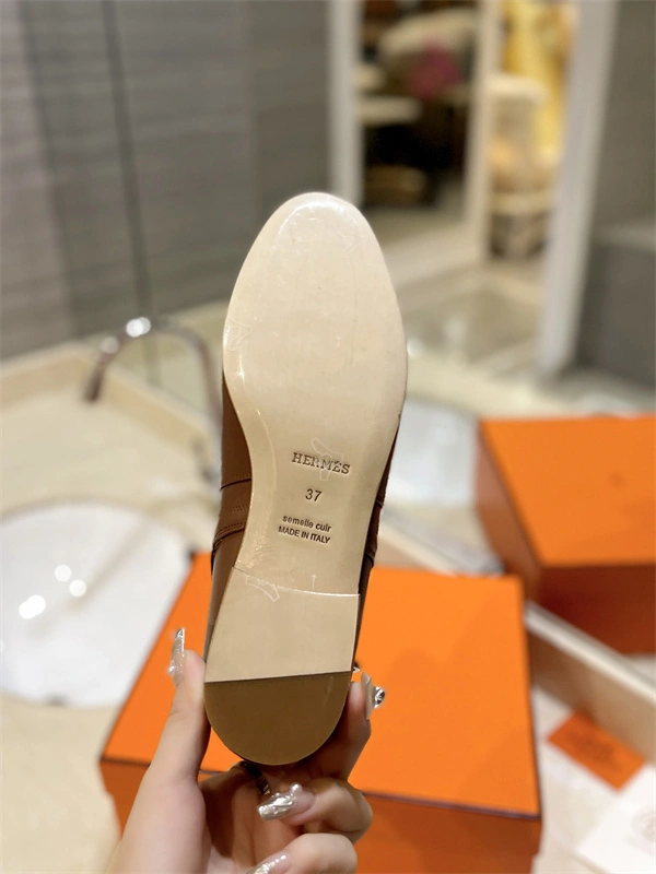H Boot Bold 2418