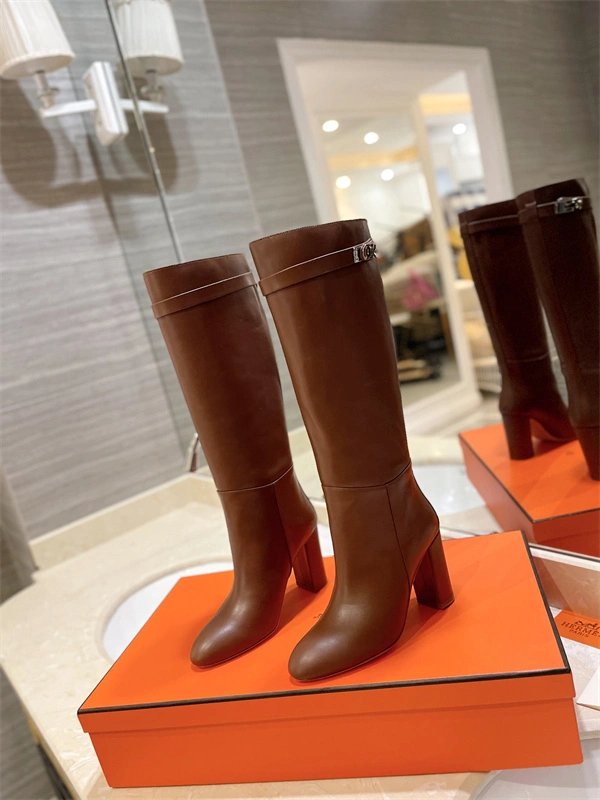 Affordable H Boot 2426