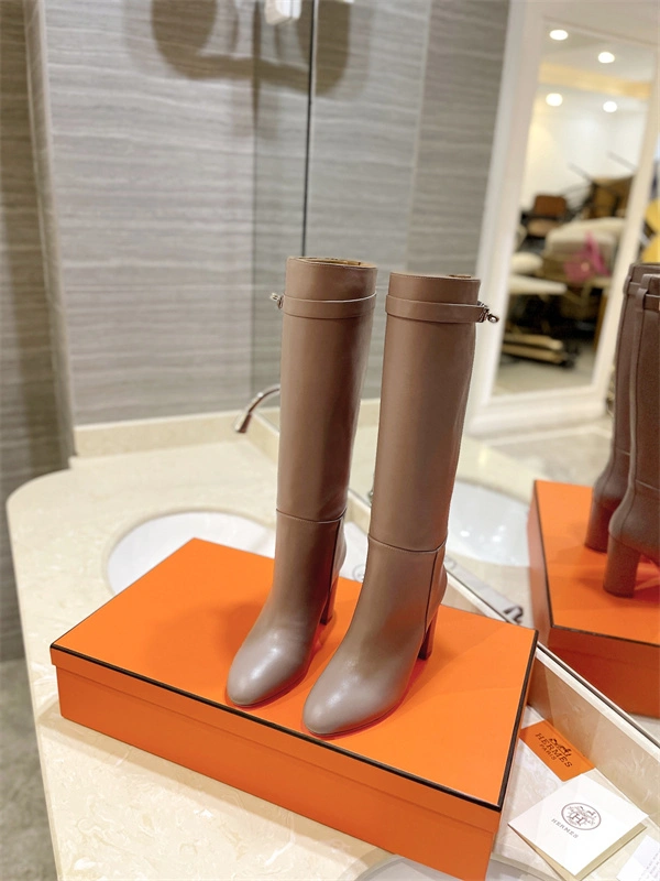 Affordable H Boot 2426