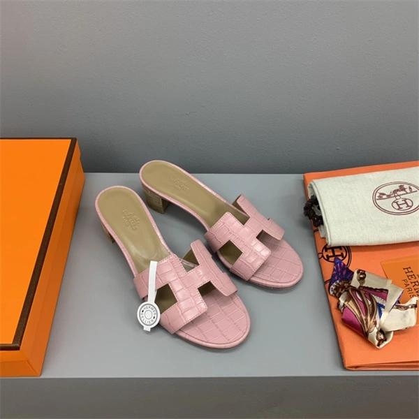 H Slipper Unisex 2365