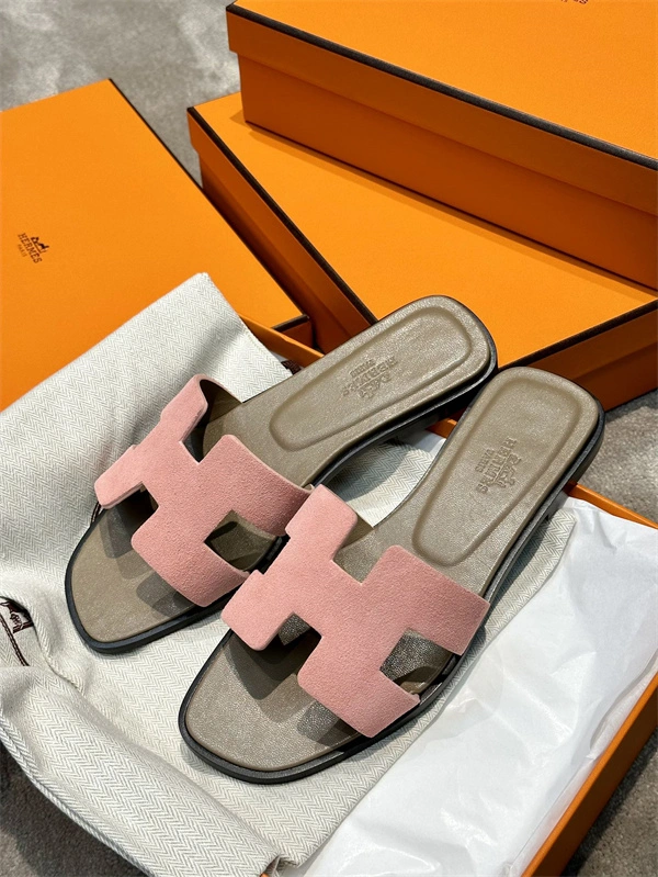 HighQuality H Slipper 2366