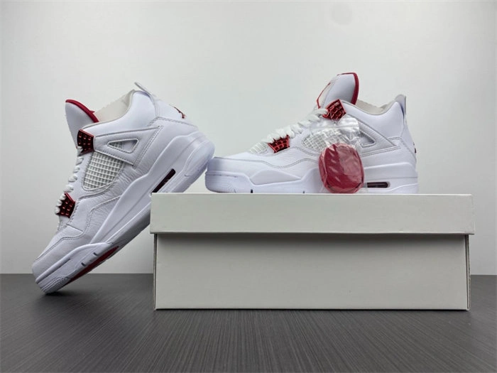 Elegant Jordan 4 Retro Metallic Red CT8527- 3958