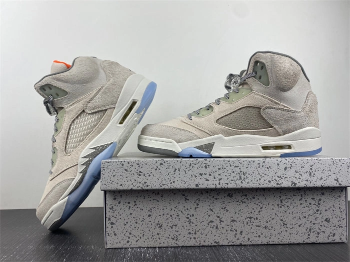 Comfortable Jordan 5 Retro SE Craft Light Orewood Brown FD9222- 3996