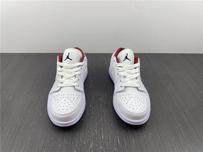 FlexibleFit Jordan1 Low SE 553560- 3727