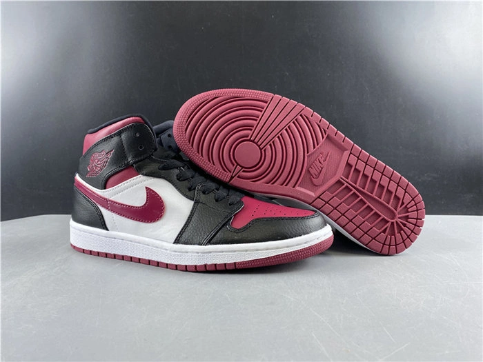 Jordan1 Mid Bred Toe 554724- EasyCare 3777
