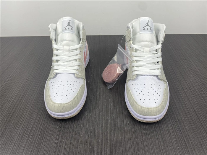 Jordan1 Mid SE Light Iron Ore DN4050- Trendy 3699