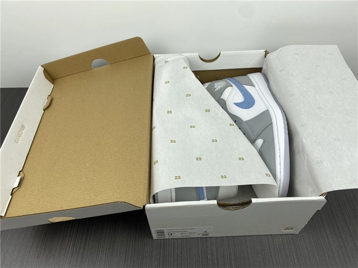 Jordan1 Mid Wolf Grey Aluminum BQ6472- Trendsetting 3712