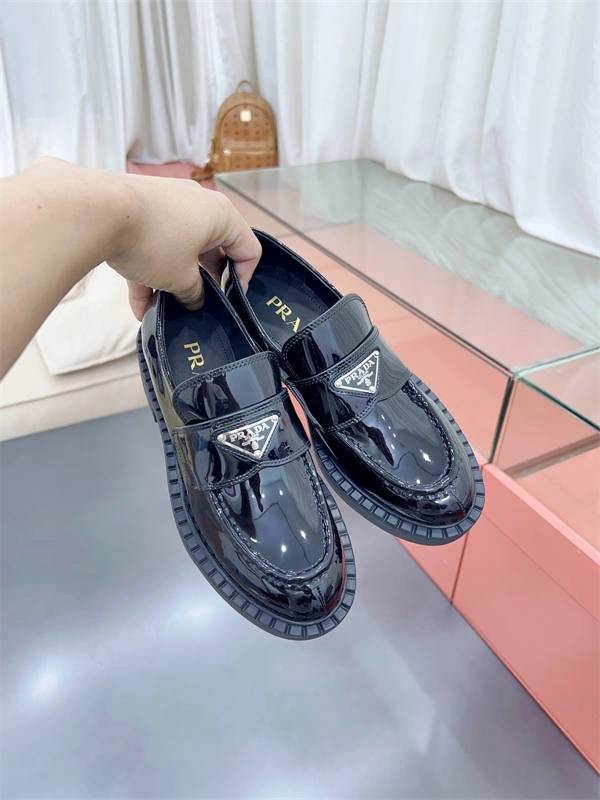 LV Youthful 1720
