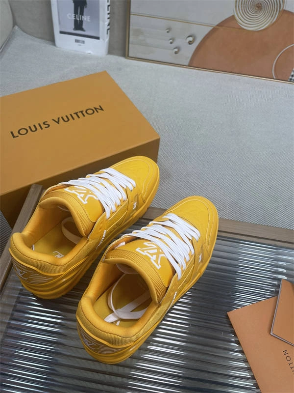 Classic LV 1726