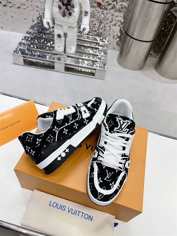 LV Soft 1735