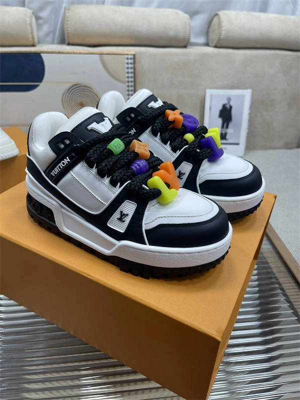 LV Cozy 1747