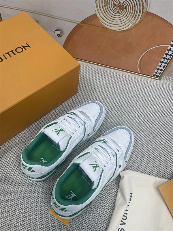 LV FreshLook 1772