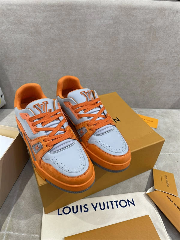 Lightweight LV 1821