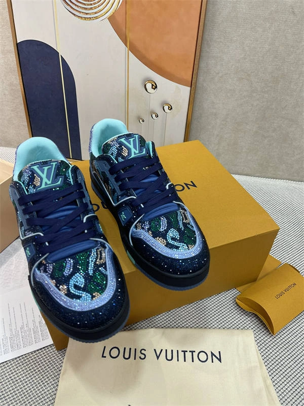 Unisex LV 1835