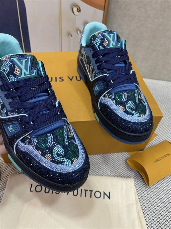 Unisex LV 1835