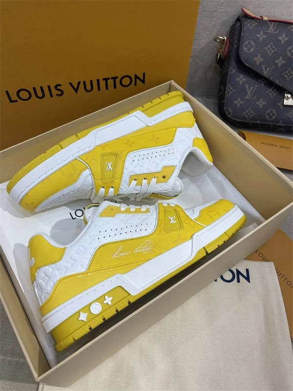 Unisex LV 1868