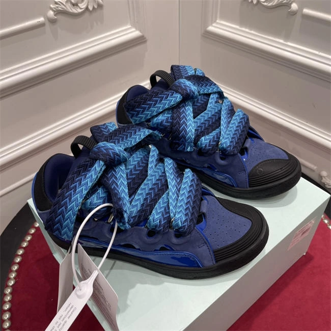 Flexible Lanvon Curb Sneaker 899