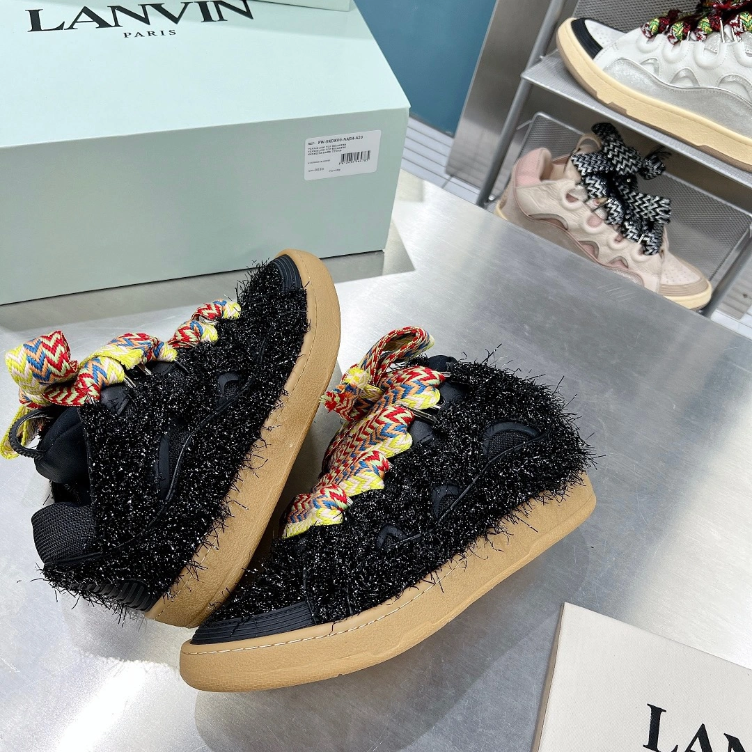 Refined Lanvon Leather Curb 856