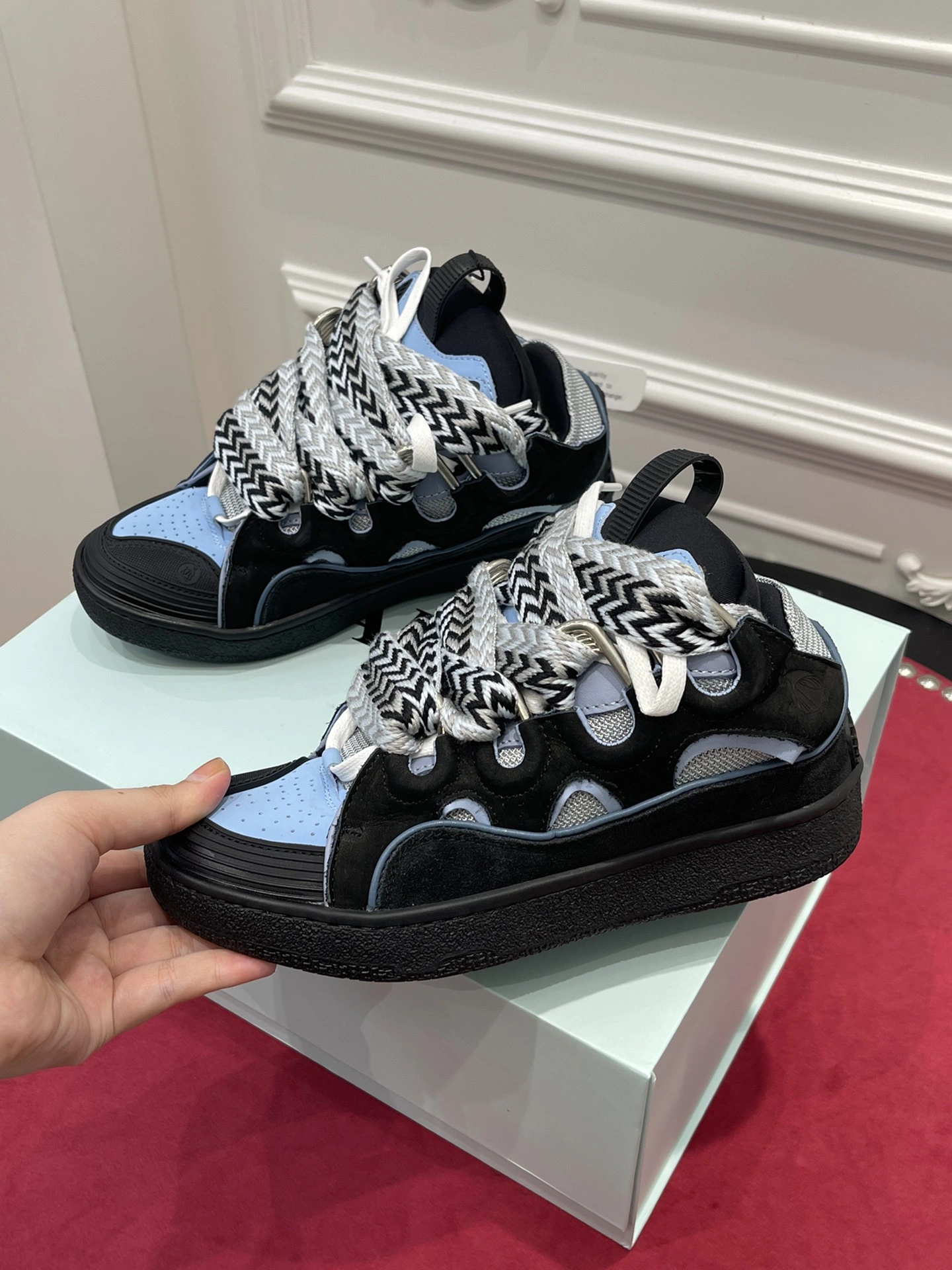 Timeless Lanvon Leather Curb Black Light Blue FM-SKRK11-DWSL-P 841