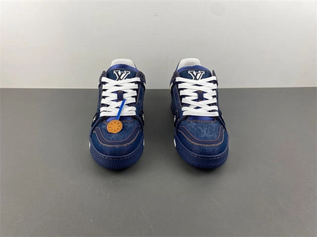 Louis Vuitton LV trainer FashionForward 1657