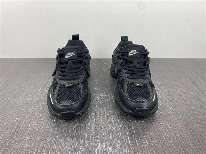 WaterResistant NIKEV2K Runtekk 3XL  FD0736- 5297