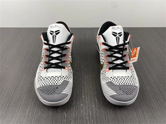 Neat Nike Kobe 641714- 5022