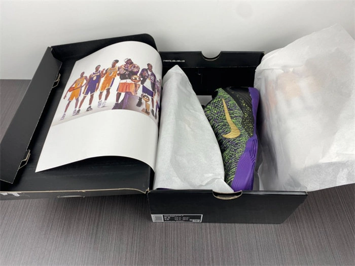 Supportive Nike Kobe 9 Low Mamba Moment 677992- 5018