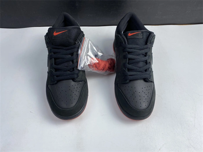 Nike SB Dunk Low Black Pigeon  883232- Comfortable 4925
