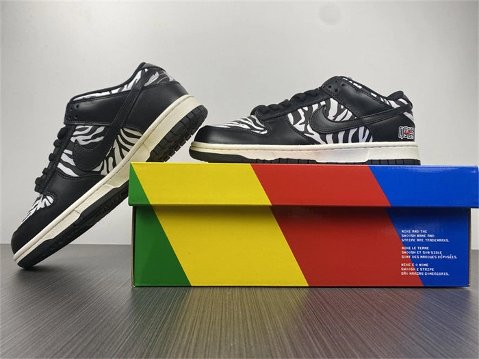 TopPick Nike SB Dunk Low OG QS Quartersnacks Zebra DM3510- 4728