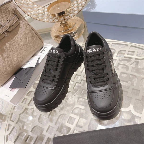 PRADA Stylish 3214